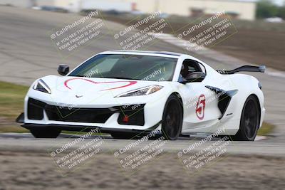 media/Mar-30-2025-Speed Ventures (Sun) [[39e6b1441d]]/Green/Session 3 (Outside Grapevine)/